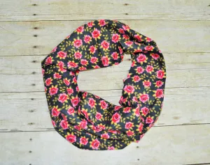 Baby Toddler pink and black roses infinity scarf, soft baby scarf, trendy baby scarf, roses baby scarf, infinity scarf