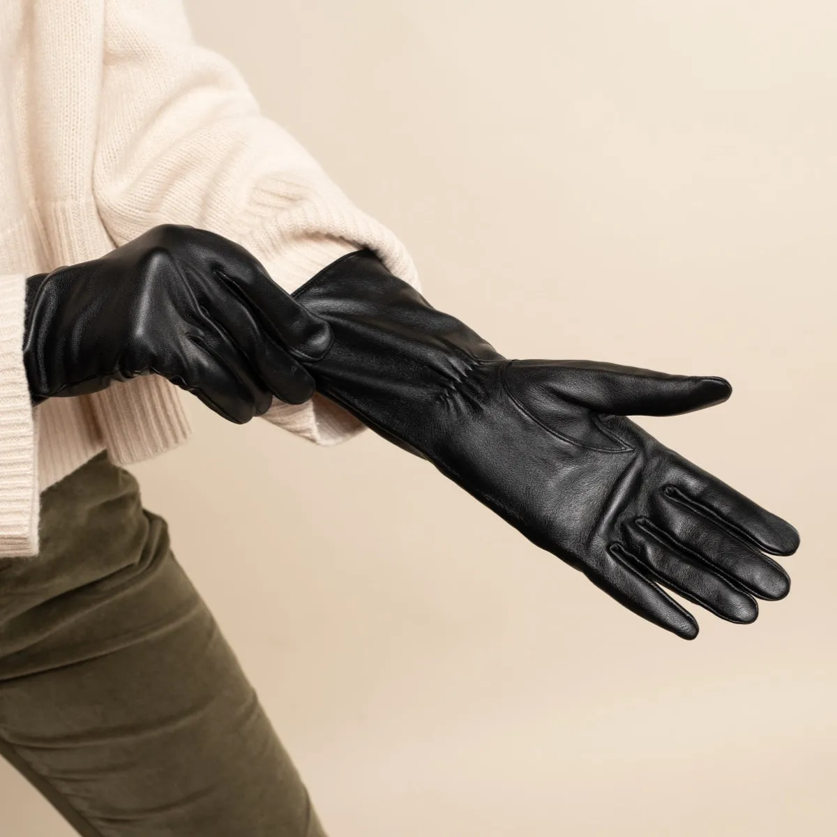 Emma - extra-long sheepskin leather gloves with wool/cashmere lining & touchscreen feature