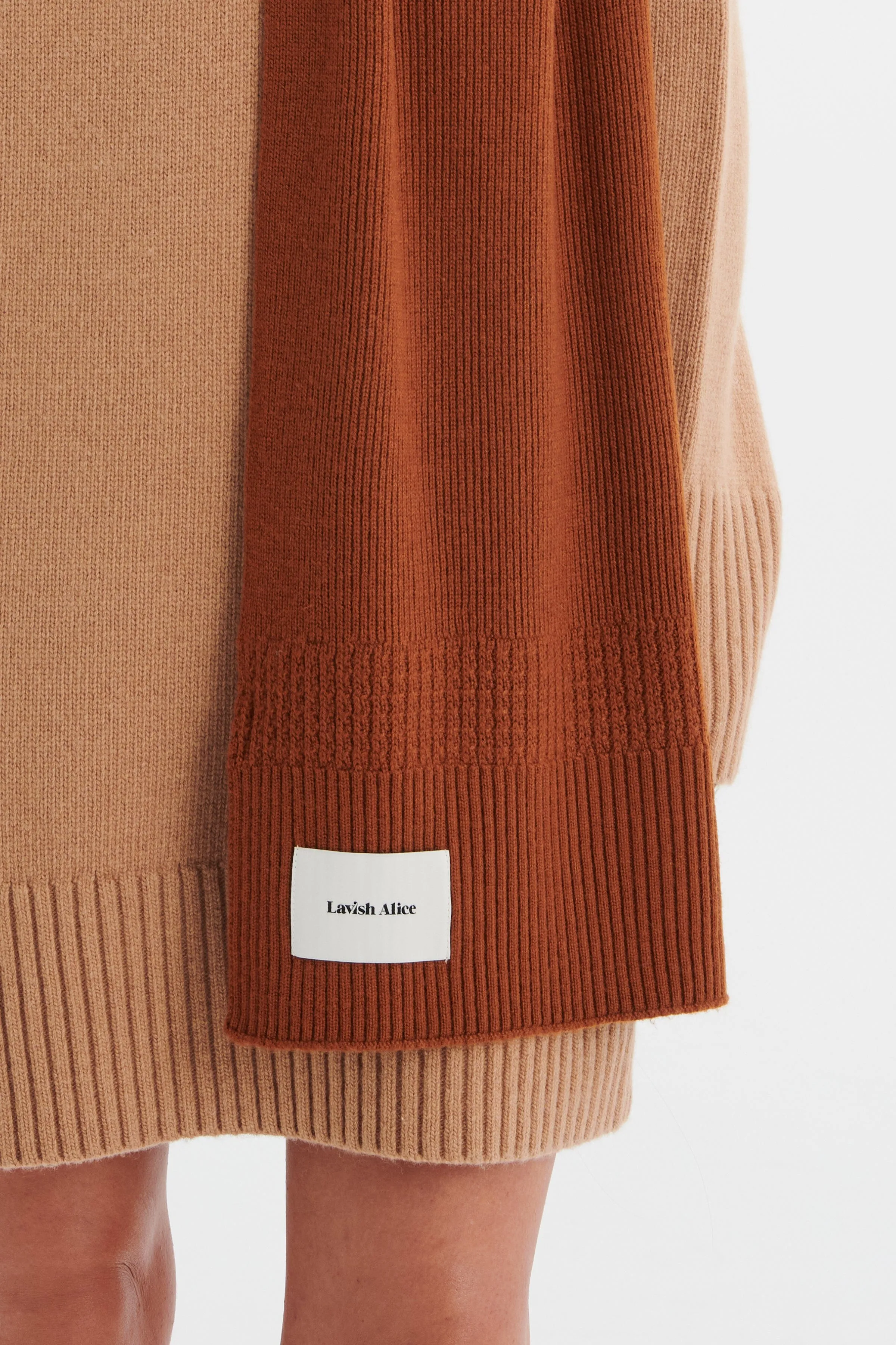 EZRA Knitted Cashmere Blend Beanie in Camel