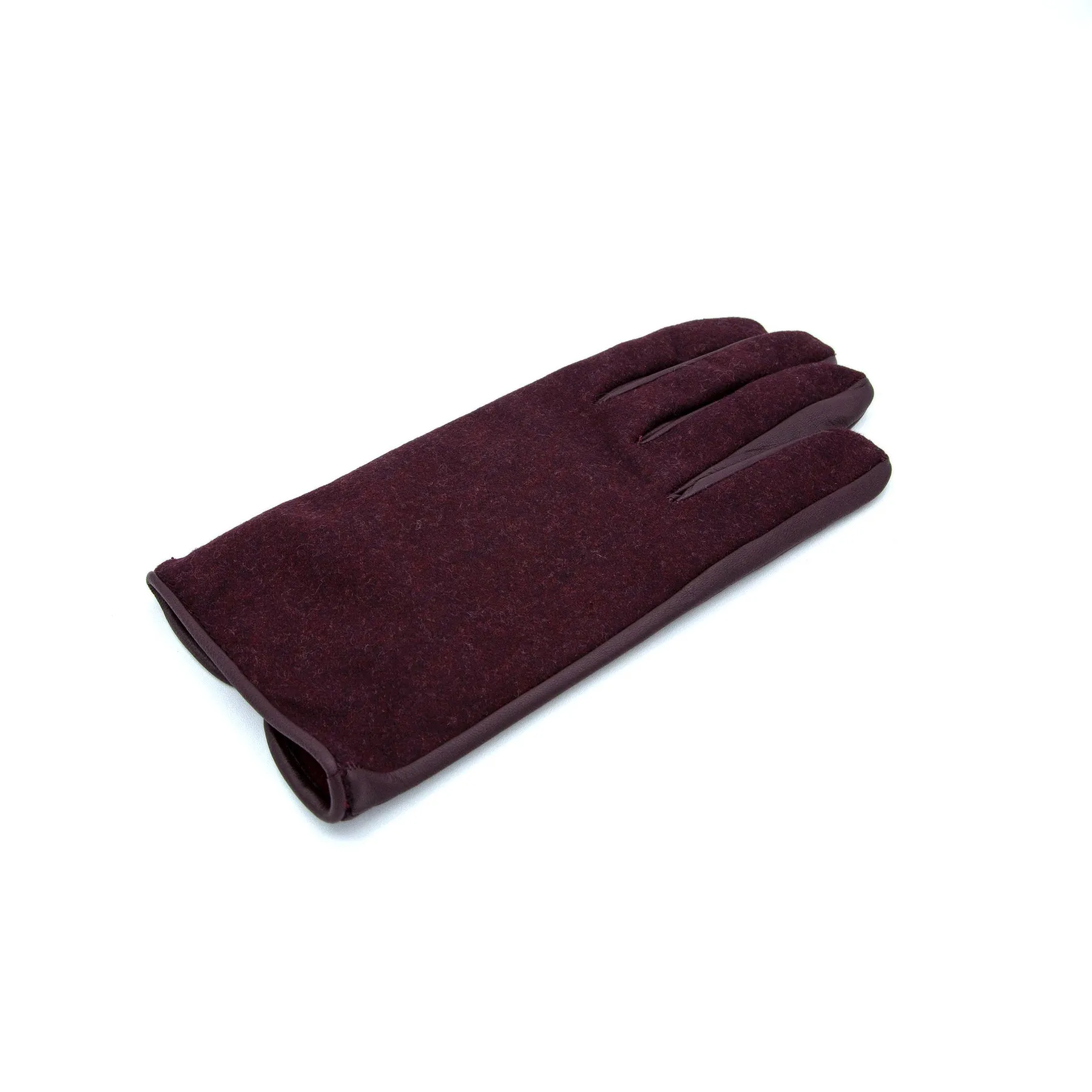 Men's bordeaux nappa touch leather gloves and Holland&Sherry wool top