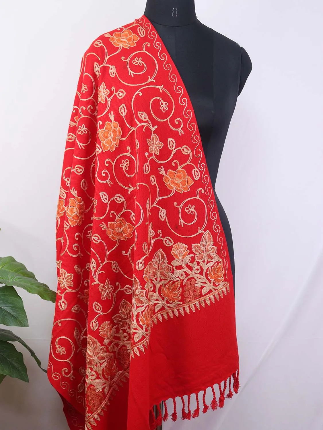 Red Embroidered Kashmiri Aari Work Woollen Stole