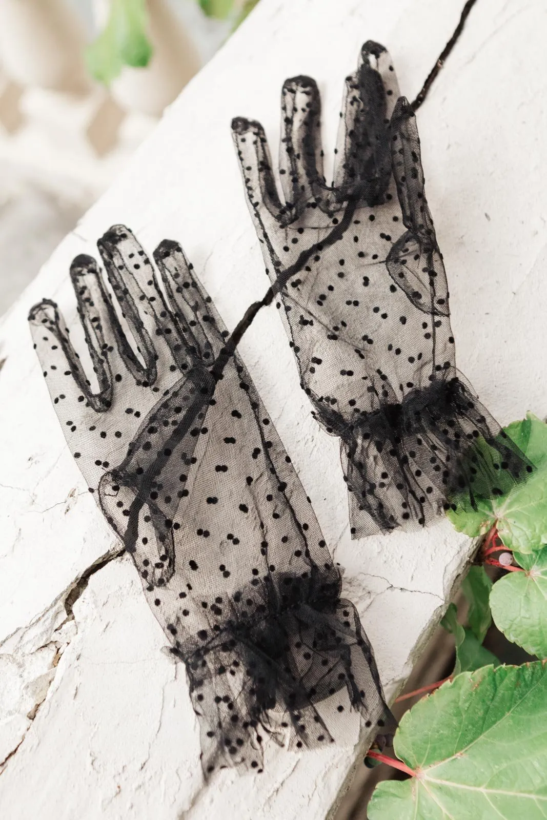 Sheer Dot Gloves