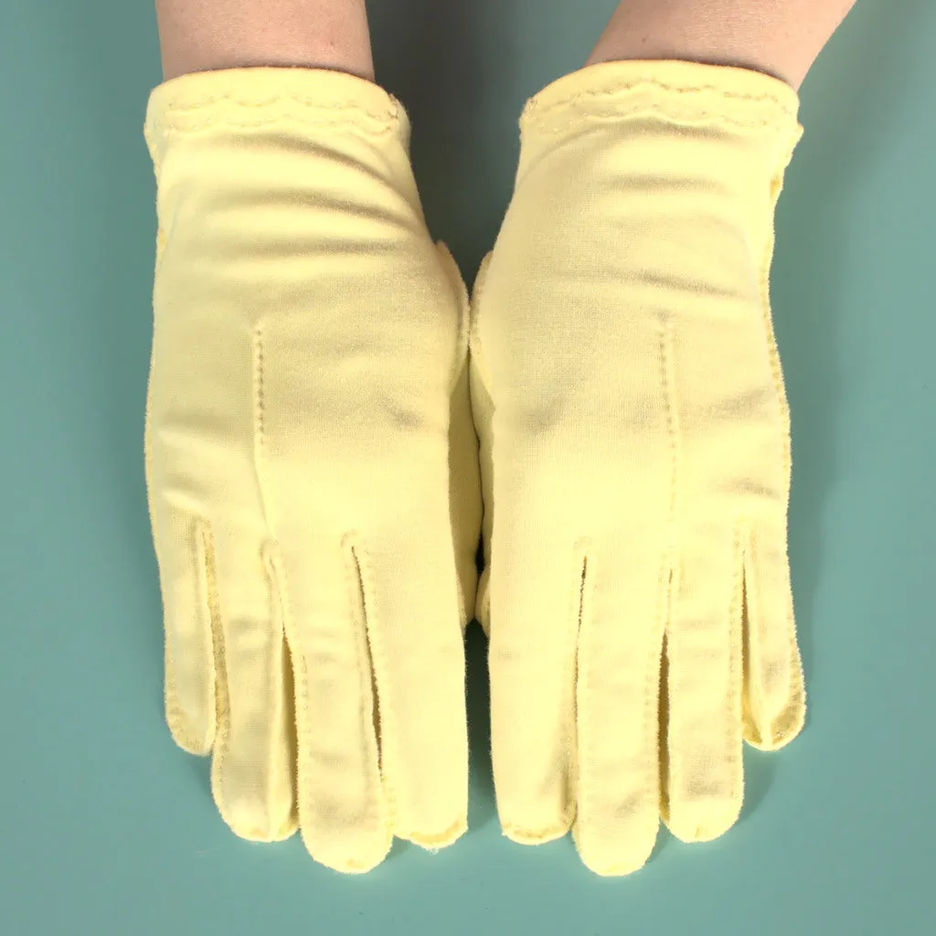 Short Embroidered Yellow Gloves