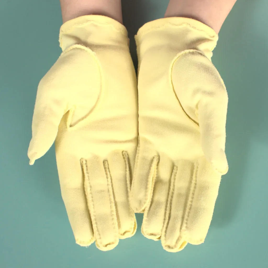 Short Embroidered Yellow Gloves