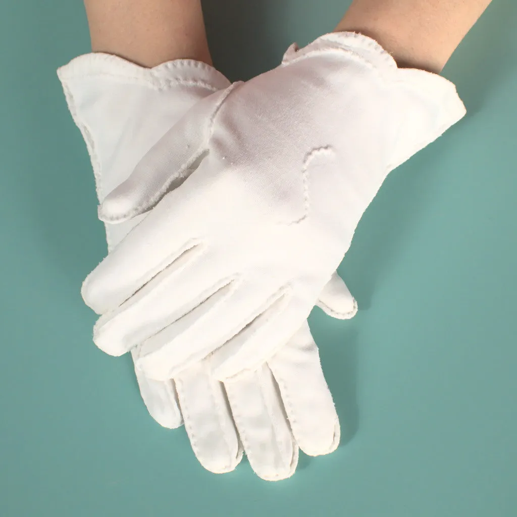 Short White Swirl Gloves