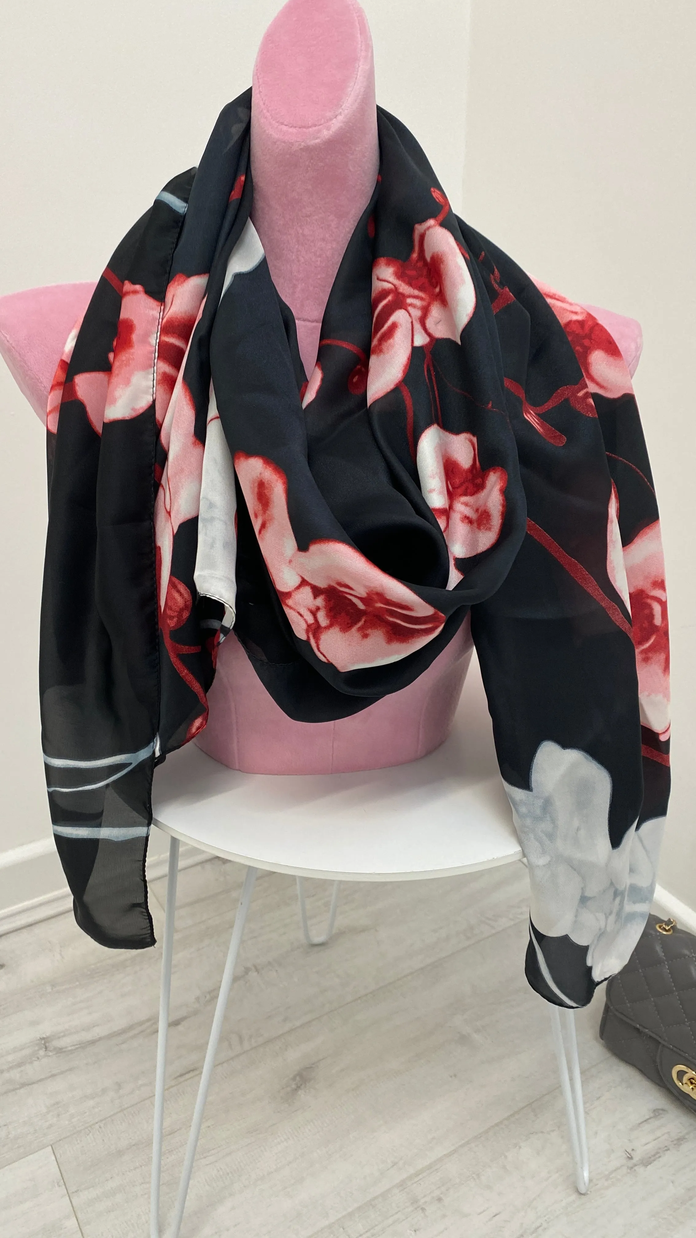 Silk Orchid Scarf - Black/Pink